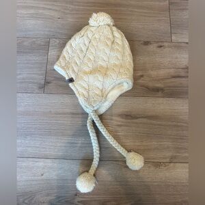 North Face pom pom Beanie